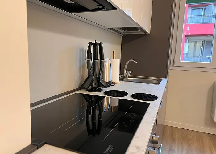 Kibilu - Dergano Metro, Fast Wifi, Air Conditioning, Fiera Apartment Milan