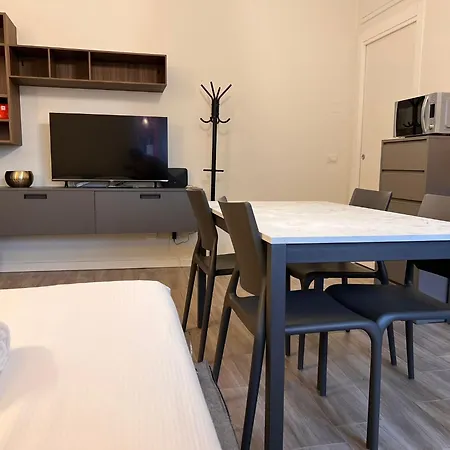 Apartament Kibilu - Dergano Metro, Fast Wifi, Air Conditioning, Fiera