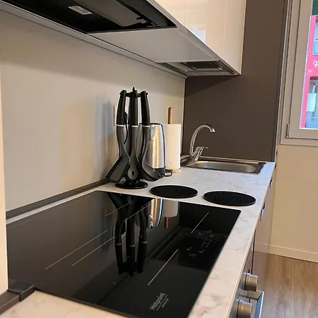 Kibilu - Dergano Metro, Fast Wifi, Air Conditioning, Fiera Apartament Mediolan