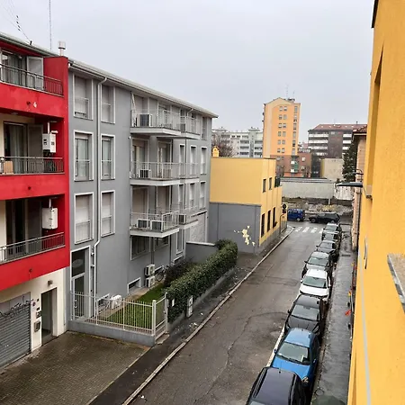 Apartment Kibilu - Dergano Metro, Fast Wifi, Air Conditioning, Fiera *